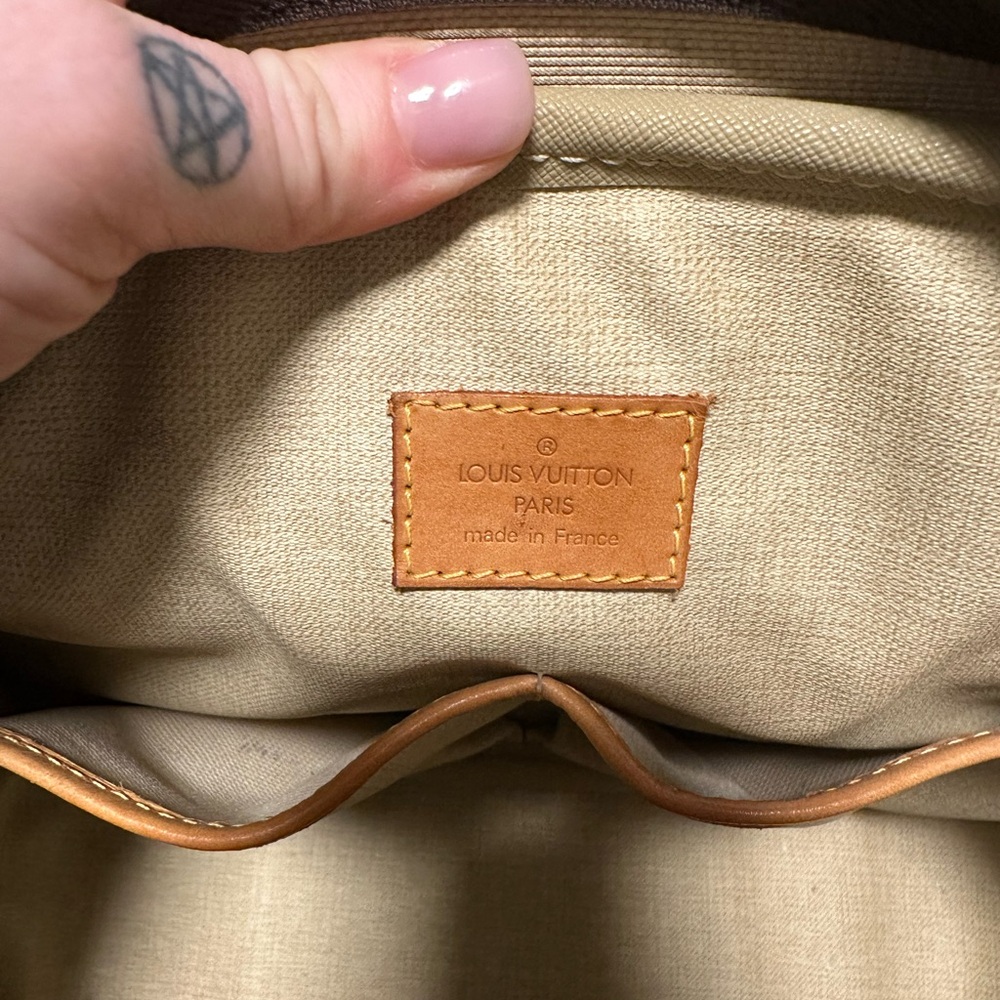 LOUIS VUITTON Monogram Trouville Bag - Picture 8 of 12